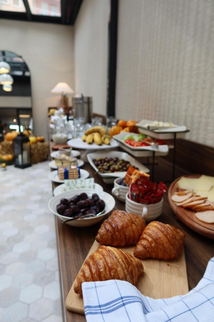 Ruby Hotel Prishtina Приштина Экстерьер фото